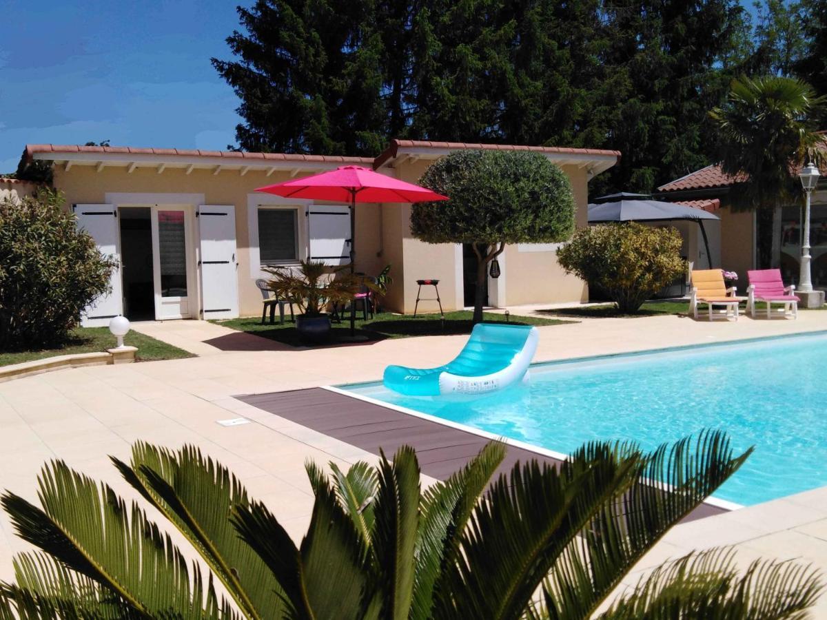 Saint-Bardoux Coeuraccords, Spa & Bien-Etre Au Calme Naturiste Toute L'Annee מראה חיצוני תמונה