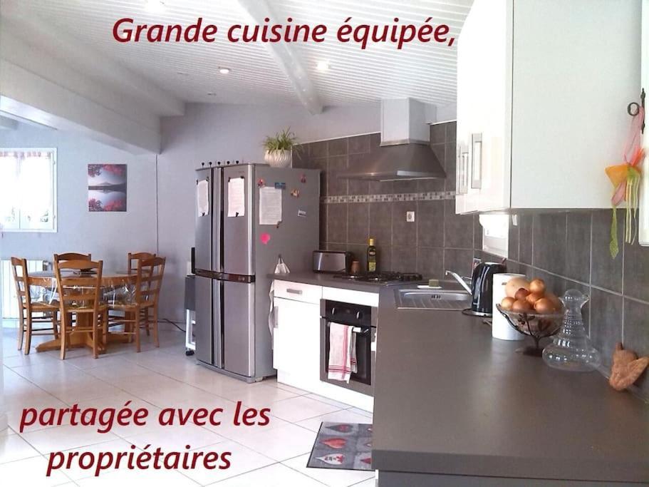 Saint-Bardoux Coeuraccords, Spa & Bien-Etre Au Calme Naturiste Toute L'Annee חדר תמונה